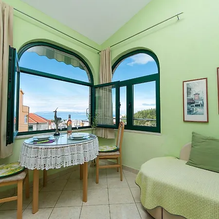 شقة Komfortable Mit Balkon ماكارسكا